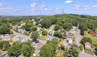 31 Monroe St, Augusta, ME 04330