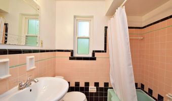 569 Rentz Pl, Delhi, OH 45238