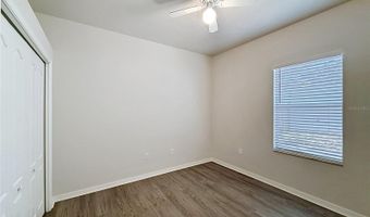 6932 MONARCH PARK Dr, Apollo Beach, FL 33572