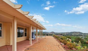 2387 Country Heights Rd, Escondido, CA 92026