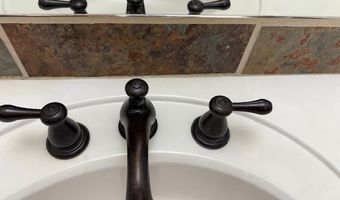 2073 Calle De Vistas, Alamogordo, NM 88310