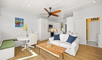 106 King Philip Ave, Bristol, RI 02809