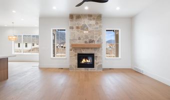 1082 N 350 E, American Fork, UT 84003