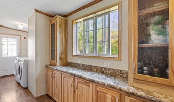 4 Cherry St, Belmont, NH 03220