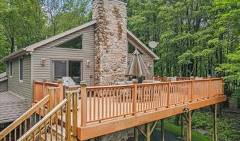 361 Birch Dr, Blakeslee, PA 18610