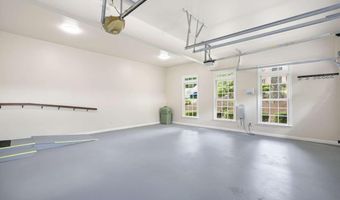 5185 Catalpa Knl, Acworth, GA 30101