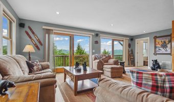 53 Ammonoosuc Dr, Bartlett, NH 03812