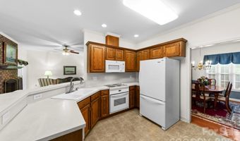 2910 Noritake Trl, Albemarle, NC 28001