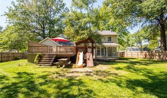 2424 Deerfield Dr, Ashtabula, OH 44004