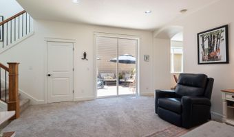 3711 NE Purcell Blvd, Bend, OR 97701