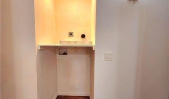 2089 Lenox Rd, Atlanta, GA 30324