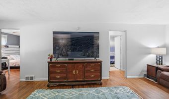 829 Lake Dr, Ashland, OH 44805