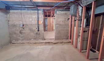 101 7th Ave NW, Bowman, ND 58623