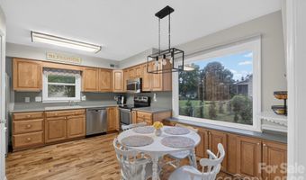 140 Raintree Rd, Advance, NC 27006