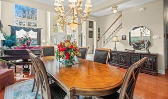 9 Spring Lake Ct, Barnegat, NJ 08005