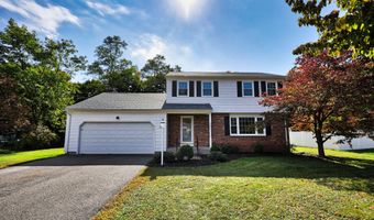 29 Pleasant Dr, Cheshire, CT 06410