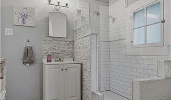 409 E Evans St, Bainbridge, GA 39819