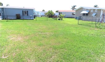 910 Dogwood Dr, Barefoot Bay, FL 32976
