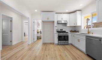 1810 S Raymond Ave, Alhambra, CA 91803
