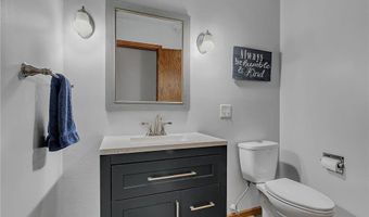 32878 Spunk Tree Cir, Avon, MN 56310