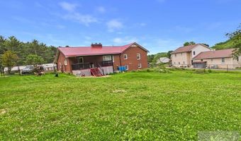 316 N State St, Athens, WV 24712