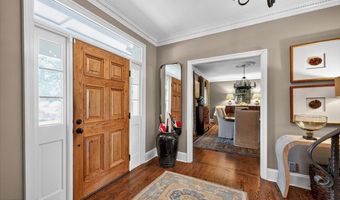 1153 Saint Andrews Dr, Macon, GA 31210