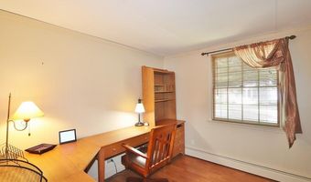 207 Sixth St, Bangor, ME 04401