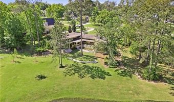 913 CAMPHILL Dr, Abita Springs, LA 70420