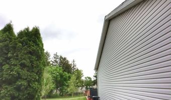 111 Windswept Dr E, Amsterdam, NY 12010