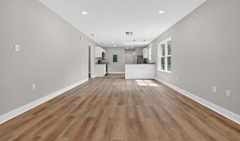 7014 W Lafayette St, Bay St. Louis, MS 39520