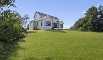 407 Goose Pointe Blvd, Biloxi, MS 39531