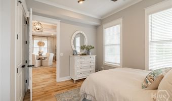 261 Highpointe Ln, Athens, GA 30606