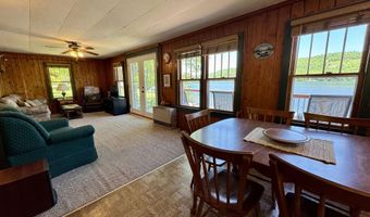 140 Lakeside Ln, Barton, VT 05839