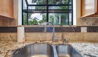 501 Echo Hill Ct, Ballwin, MO 63021