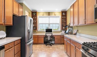 16 LEXIE Ct, Dover, DE 19904