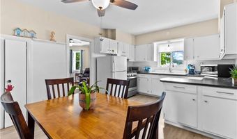 291 Maple Ave 1, Barrington, RI 02806