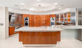 360 Puuikena Dr, Honolulu, HI 96821