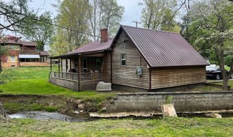 120 Wickham St, Alderson, WV 24910