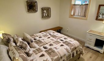 290 Elk Dr, Blakeslee, PA 18610