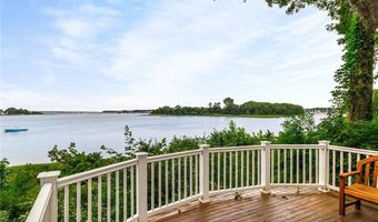 200 Wickford Point Rd, North Kingstown, RI 02852