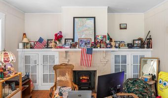 803 E STATE St, Delmar, DE 19940