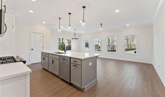 325 Colsen Dr, Acworth, GA 30102