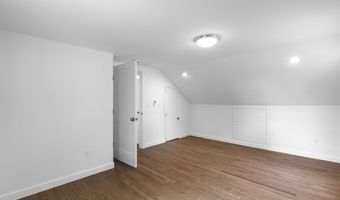 13 Brushy Plain Rd, Branford, CT 06405