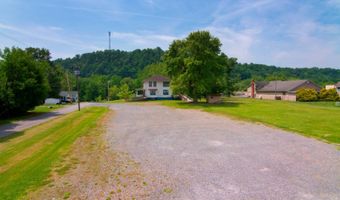 101 Davis, Alderson, WV 24910
