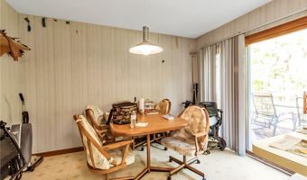 113 Meadow Spring Ln, Amherst, NY 14051