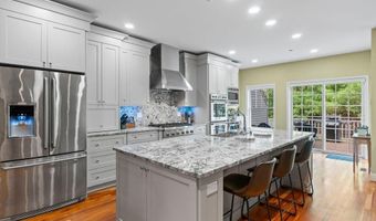 38 Harvest Hill Ln 38, Auburn, ME 04210