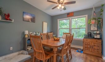 37 Evergreen Rd, Alloway, NJ 07461