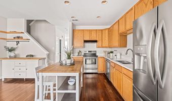 8469 BYERS Dr, Alexandria, VA 22309