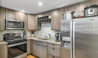 78 Cates Ln, Brookfield, NH 03872