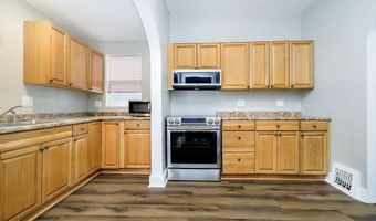 602 N Harrison St, Alexandria, IN 46001